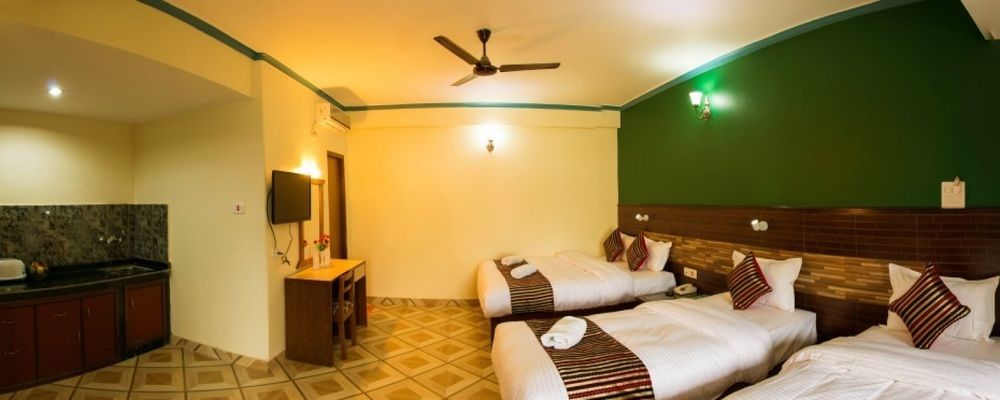 Hotel Adam Pokhara Eksteriør billede